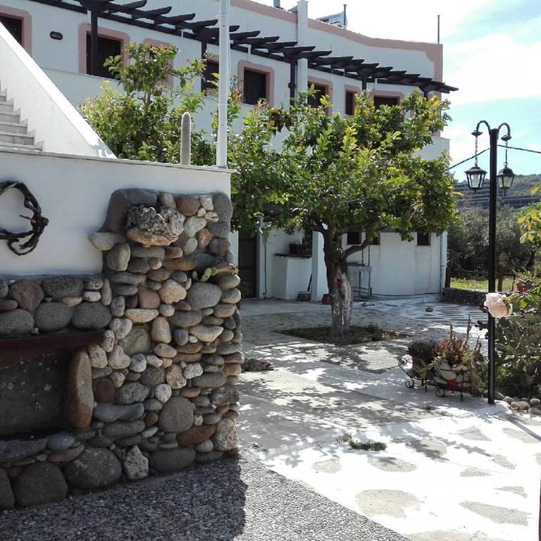 Παραθαλασσια Στουντιο Μιχαλιας Sea View Studio Michalias Agia Marina  Eksteriør bilde
